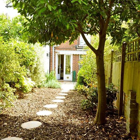 Little Lane Villa Alverstoke Luaran gambar