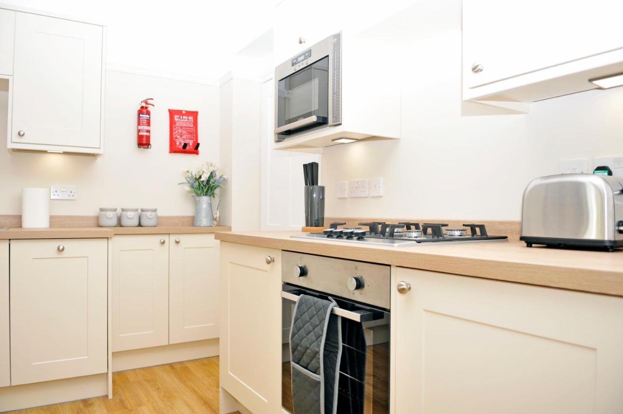 Little Lane Villa Alverstoke Luaran gambar